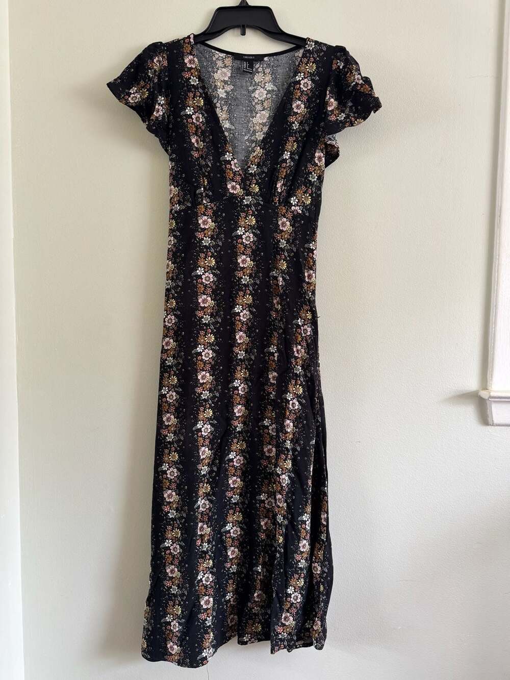 Forever 21 Black Floral Print Short Sleeve Midi Dress Size S